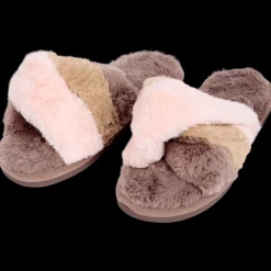 Fluffy slippers