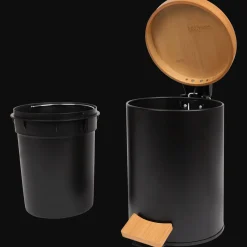 Pedaalemmer met bamboe